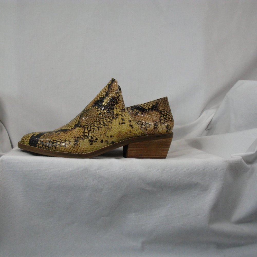 Lucky Brand Fausst Ankle Boot - Leather - Size 6.5 - Like New - Picture 3 of 6